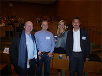 Gruppenfoto mit Dr. Franz Pirro, Dr. Reinhard Seffner, Dr. Alexandra Flocke und der Dekan des Fachbereichs Veterinärmedizin der FU Berlin, Prof. Dr. Jürgen Zentek